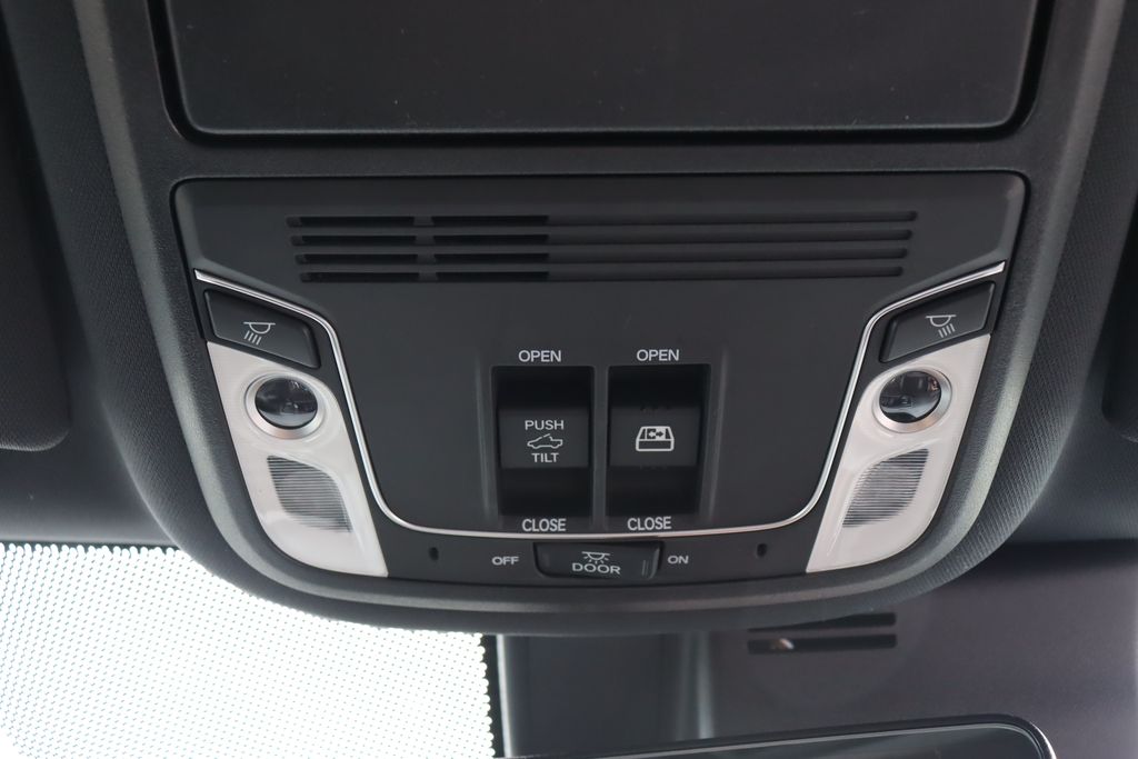 2025 Honda Ridgeline Black Edition photo 26