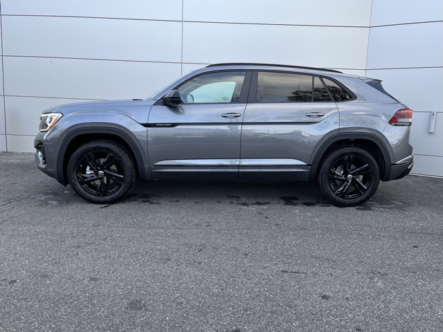 2025 Volkswagen Atlas Cross Sport SEL R-Line photo 13