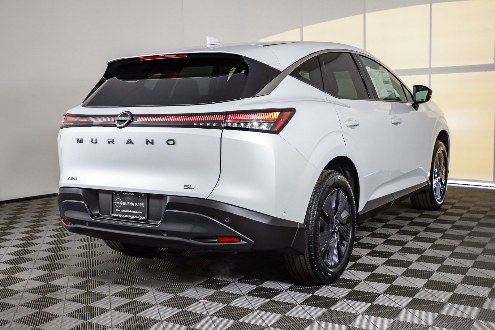 2025 Nissan Murano SL photo 11