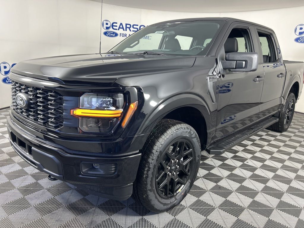 2025 Ford F-150 STX's photo