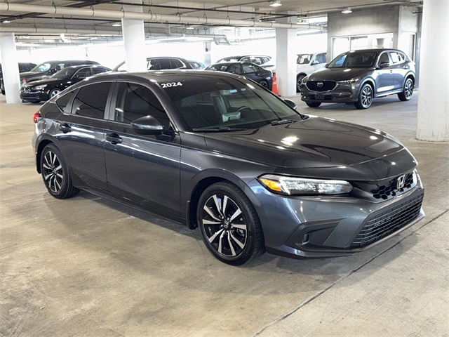 2024 Honda Civic Hatchback EX-L's photo