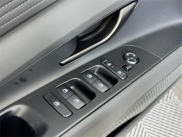2025 Hyundai Elantra Hybrid SEL Sport photo 26