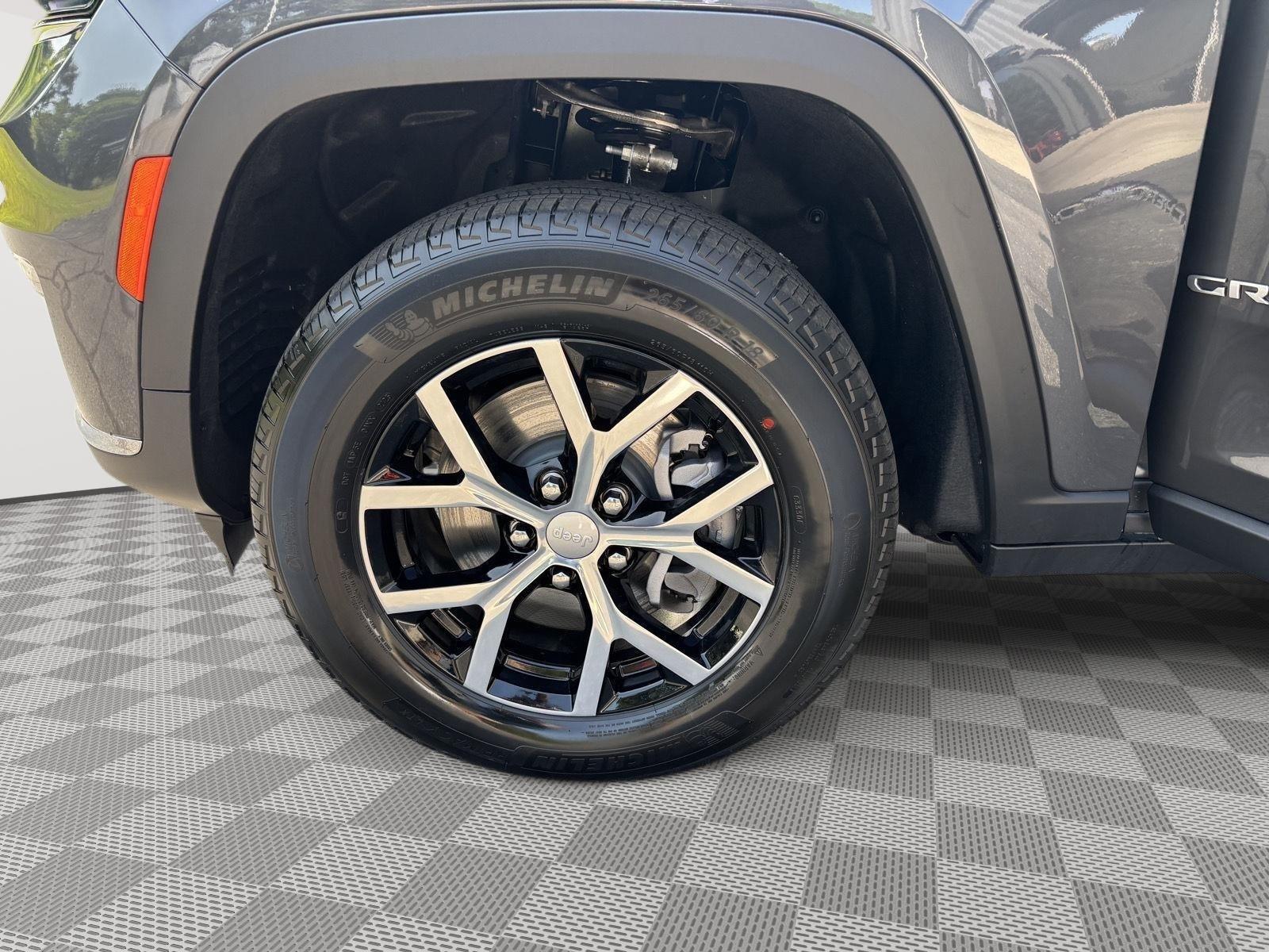 2025 Jeep Grand Cherokee Limited photo 34
