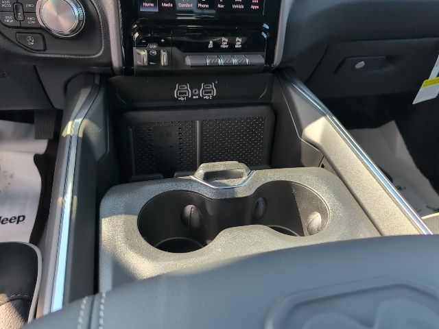 2026 Ram 1500 Laramie photo 13