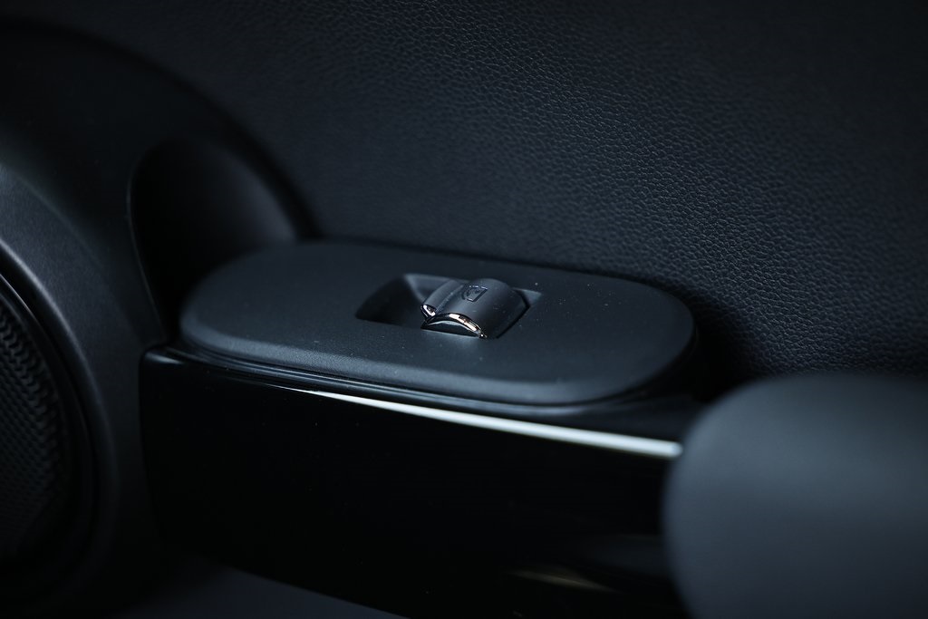 2020 Mini Cooper Signature photo 39