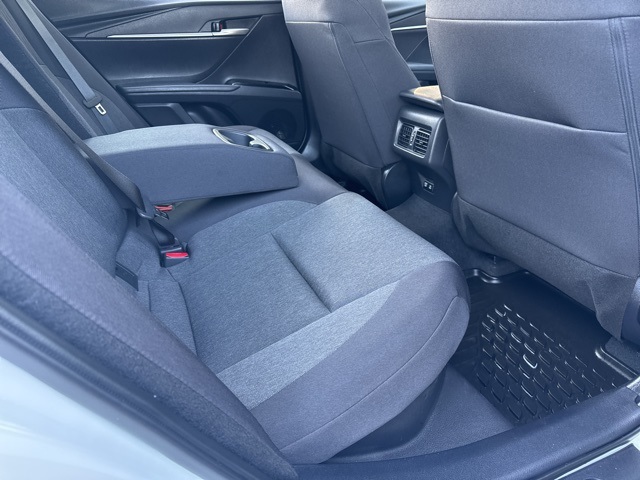 2025 Toyota Camry LE photo 12