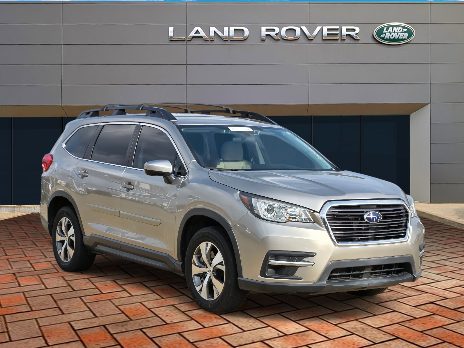 2019 Subaru Ascent Premium photo 3