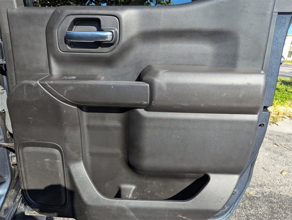 2022 Chevrolet Silverado 1500 LT photo 29