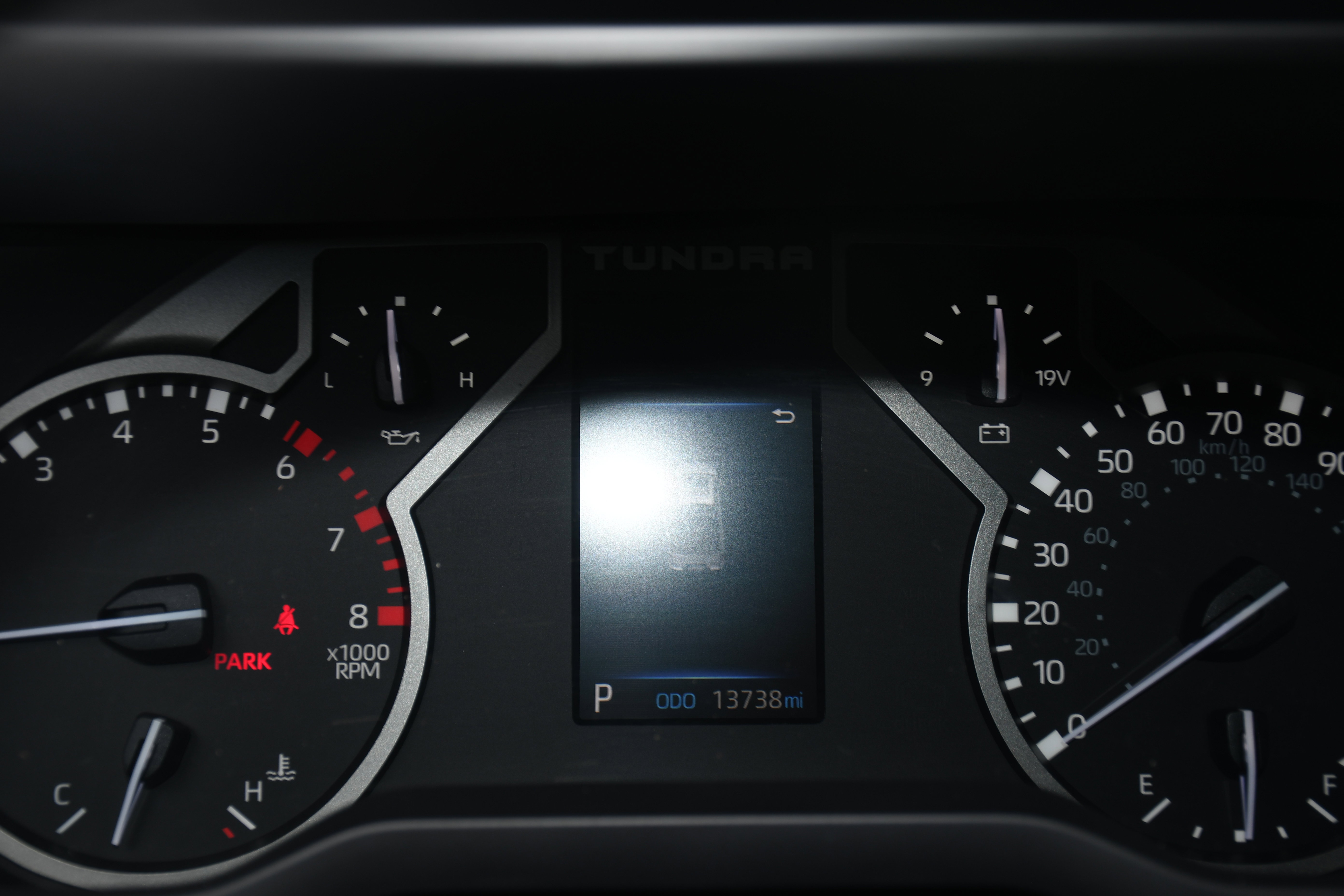 2024 Toyota Tundra SR5 CrewMax photo 3
