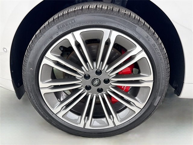 2025 Land Rover Range Rover Sport SE photo 31