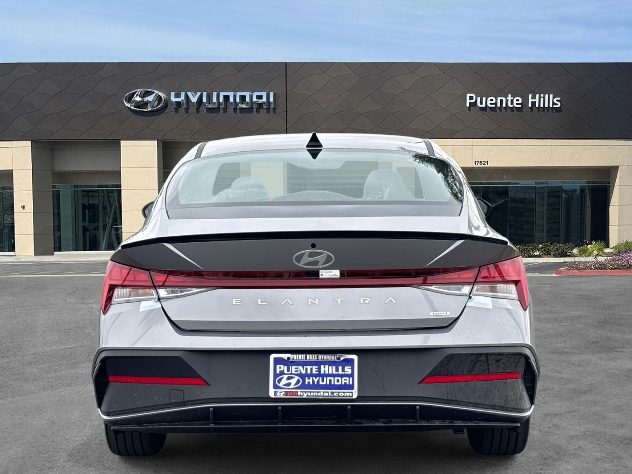 2025 Hyundai Elantra Hybrid SEL Sport photo 4