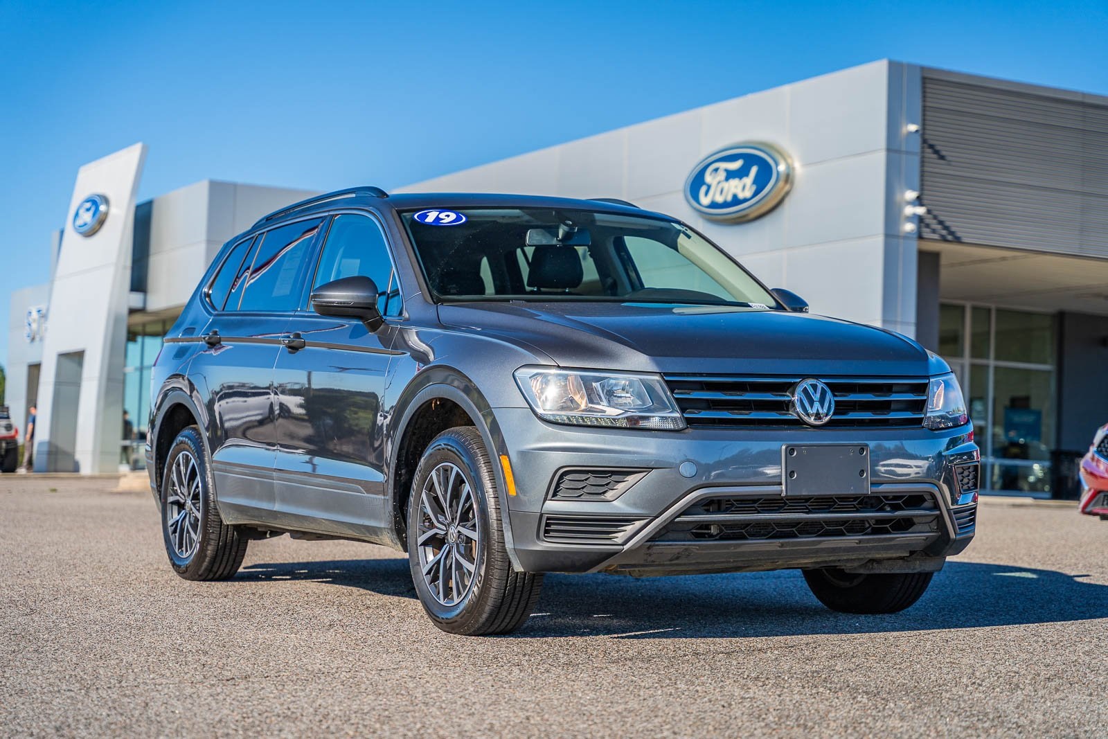 2019 Volkswagen Tiguan SE