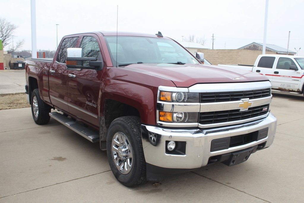 2015 Chevrolet Silverado HD LTZ's photo