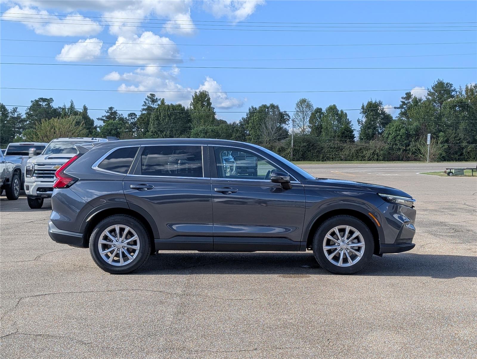 2023 Honda CR-V EX photo 3