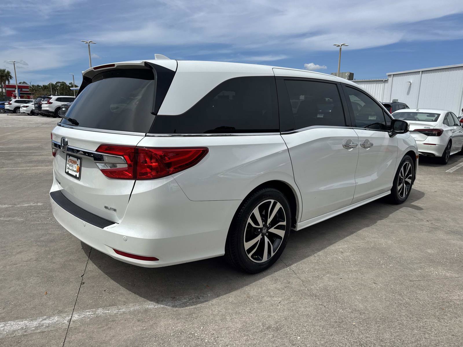 2020 Honda Odyssey Elite photo 3