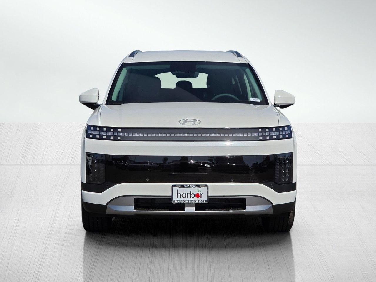 2026 Hyundai Ioniq photo 2