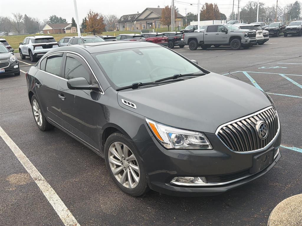 2016 Buick LaCrosse Base photo 4