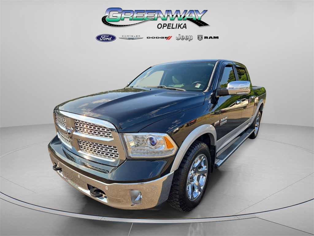 2017 Ram 1500 Laramie photo 3