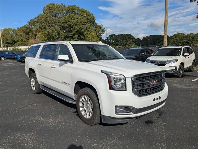 2019 Gmc Yukon XL SLT photo 3