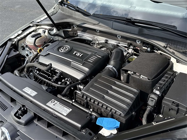 2017 Volkswagen Golf GTI Autobahn photo 12