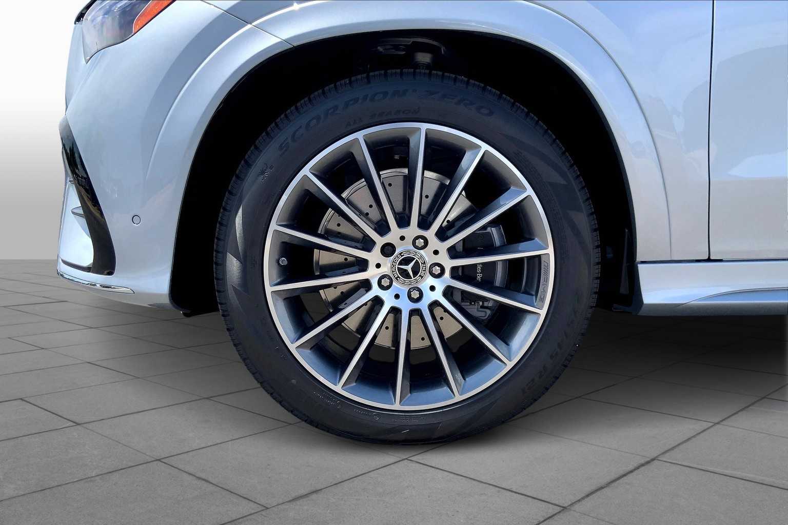 2025 Mercedes Benz GLE 350 4MATIC photo 17