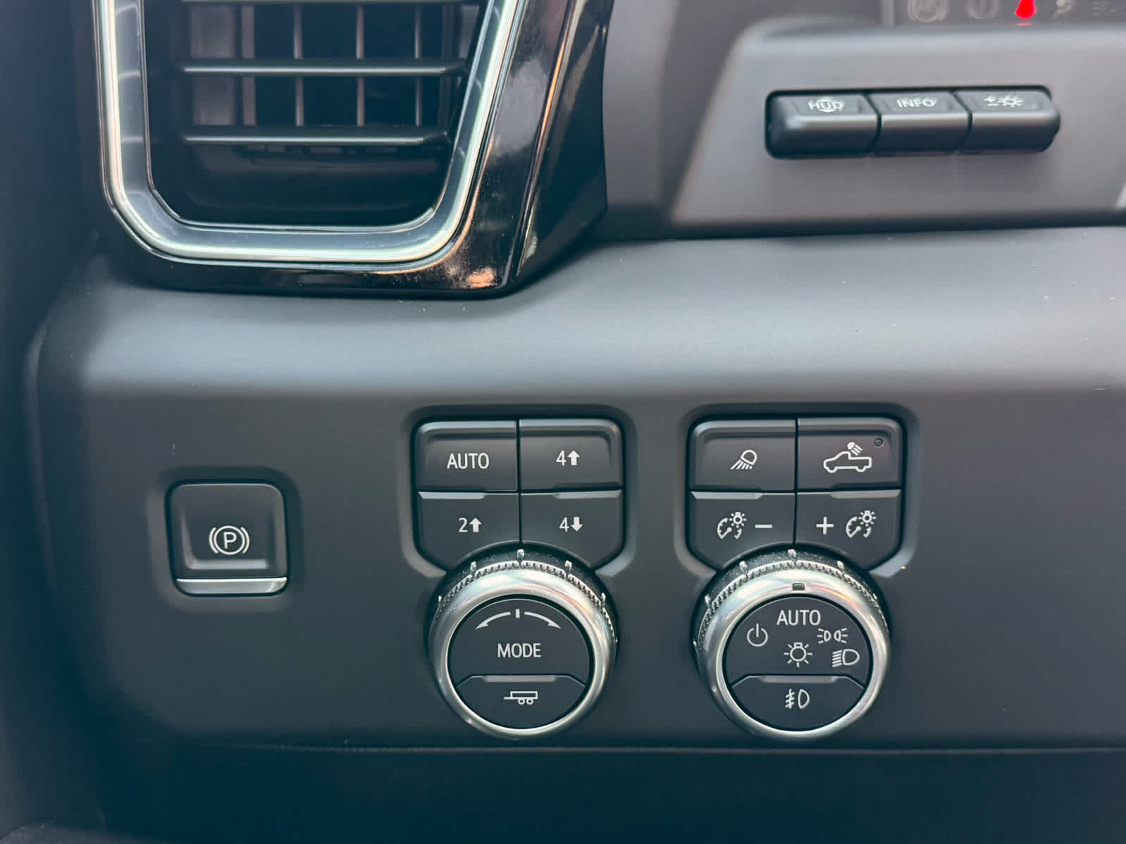2024 Gmc Sierra 2500 HD Denali photo 14