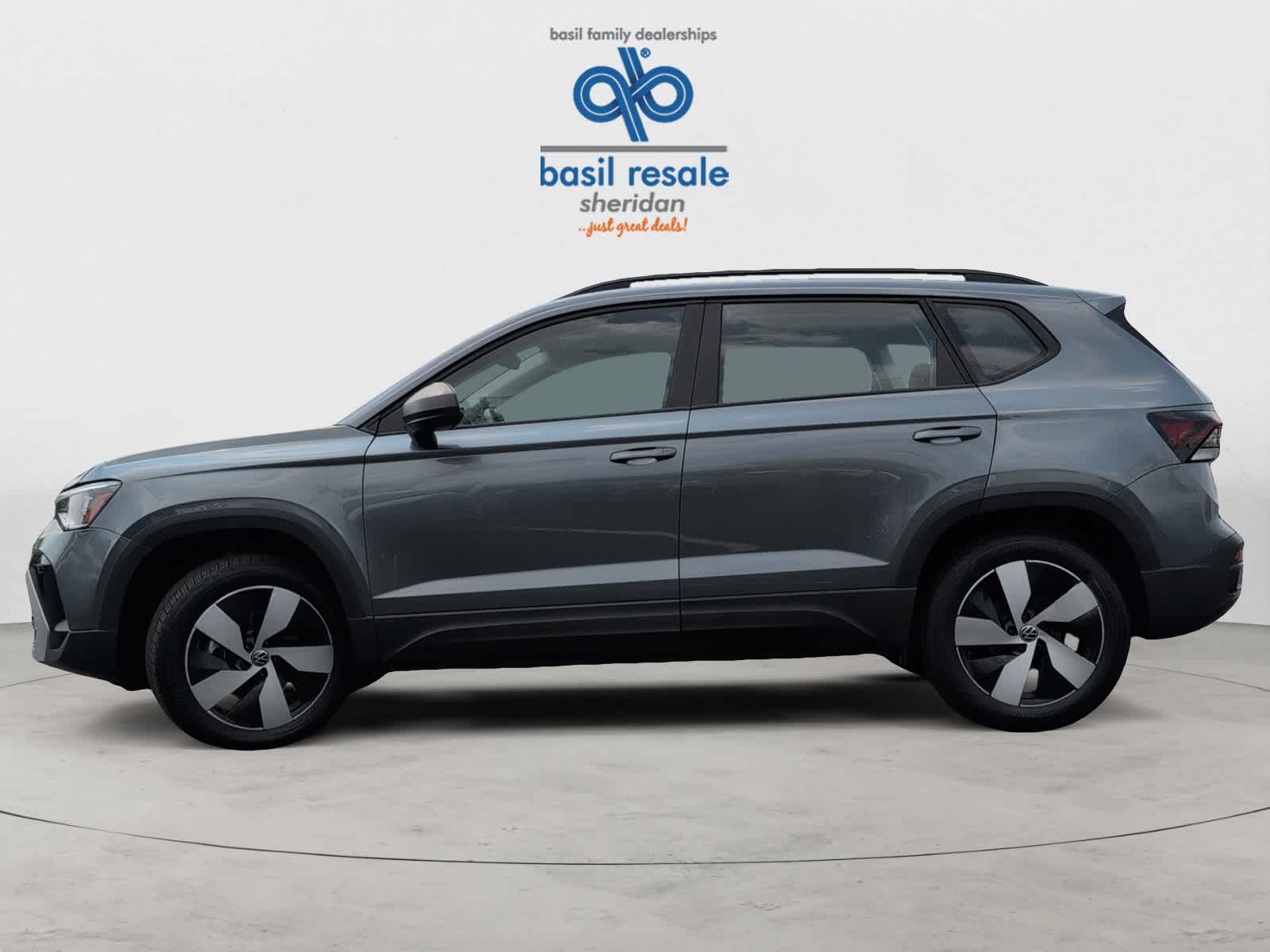 2025 Volkswagen Taos S photo 3
