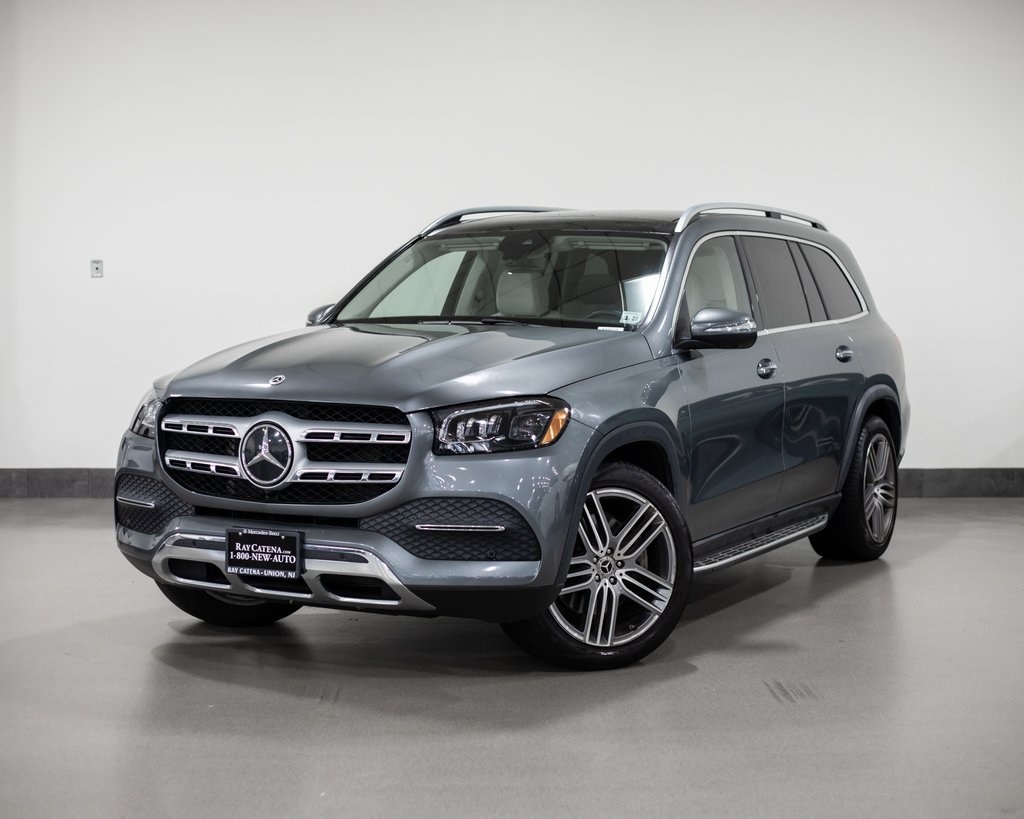 2022 Mercedes-Benz GLS GLS450's photo