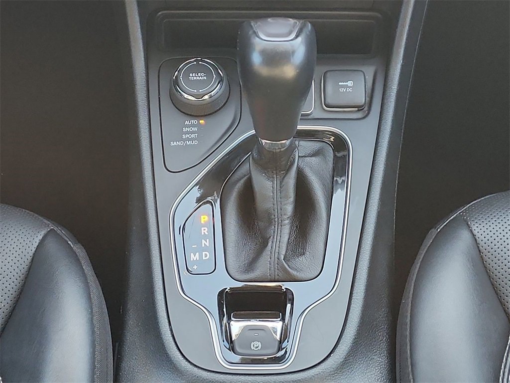 2023 Jeep Cherokee Altitude Lux photo 17