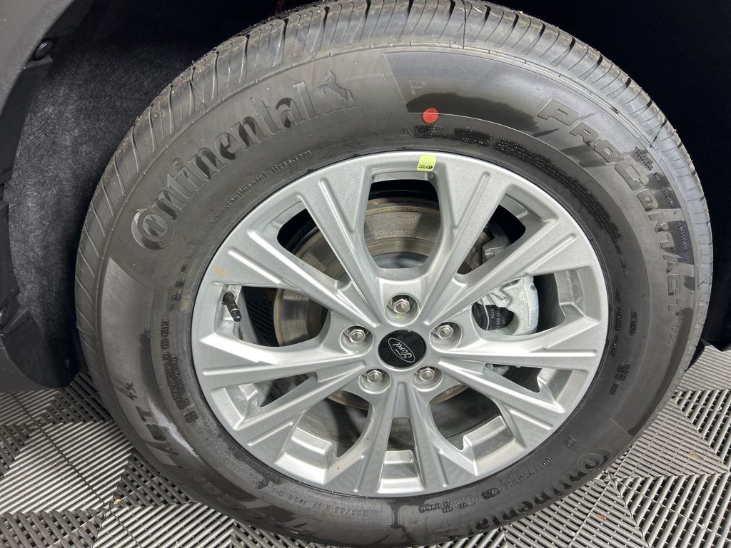 2026 Ford Escape Active photo 4