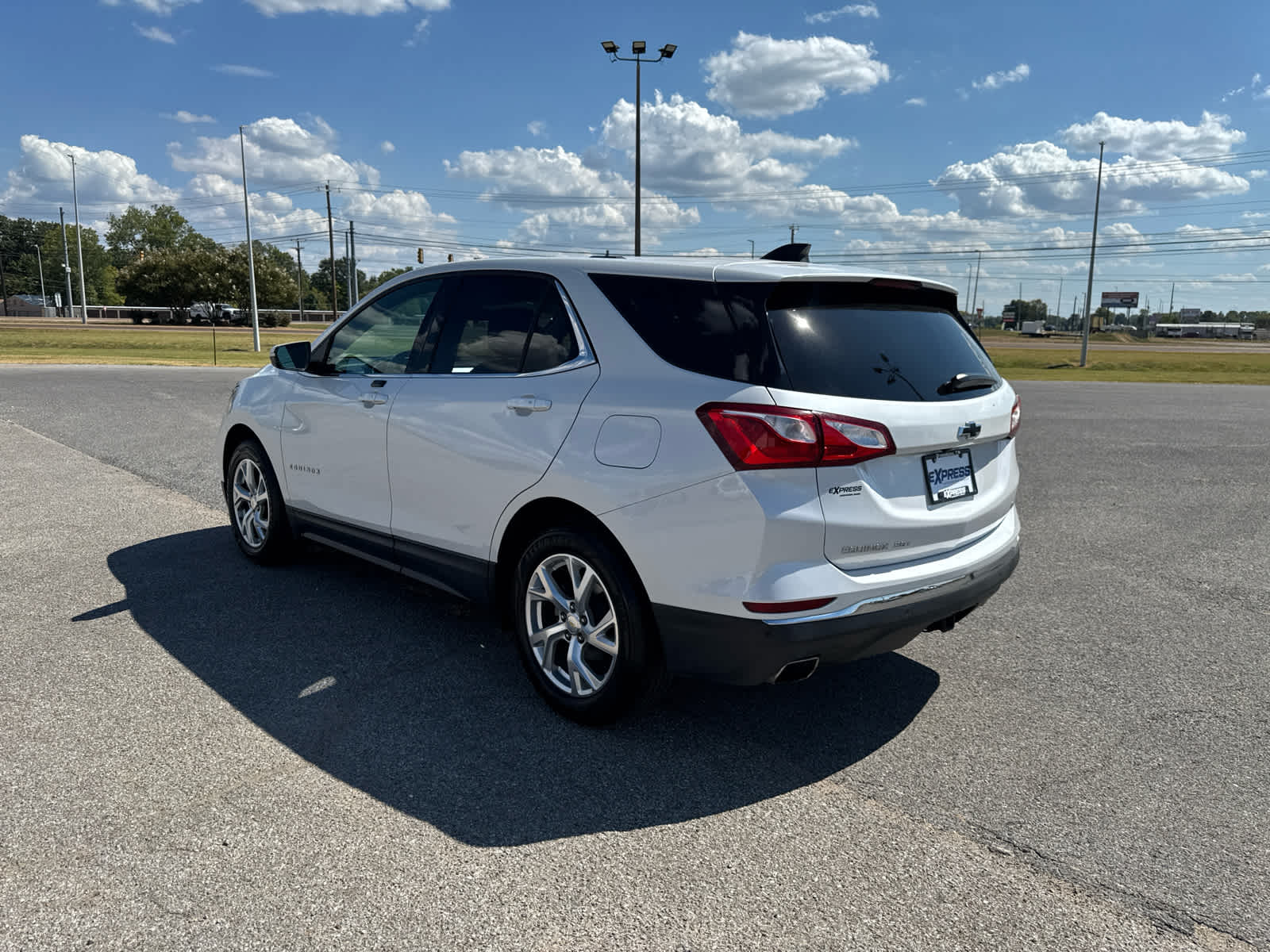 2018 Chevrolet Equinox LT photo 4