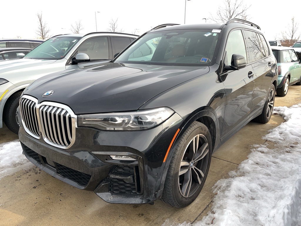 2021 BMW X7 40i's photo