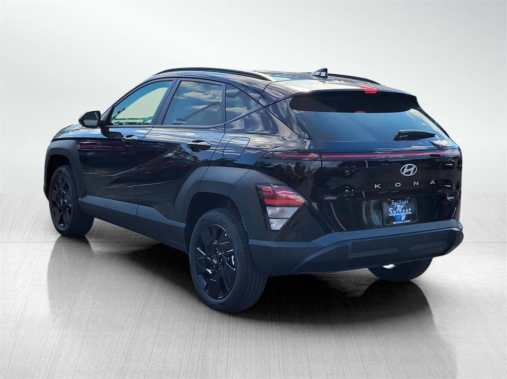 2026 Hyundai Kona SEL photo 6