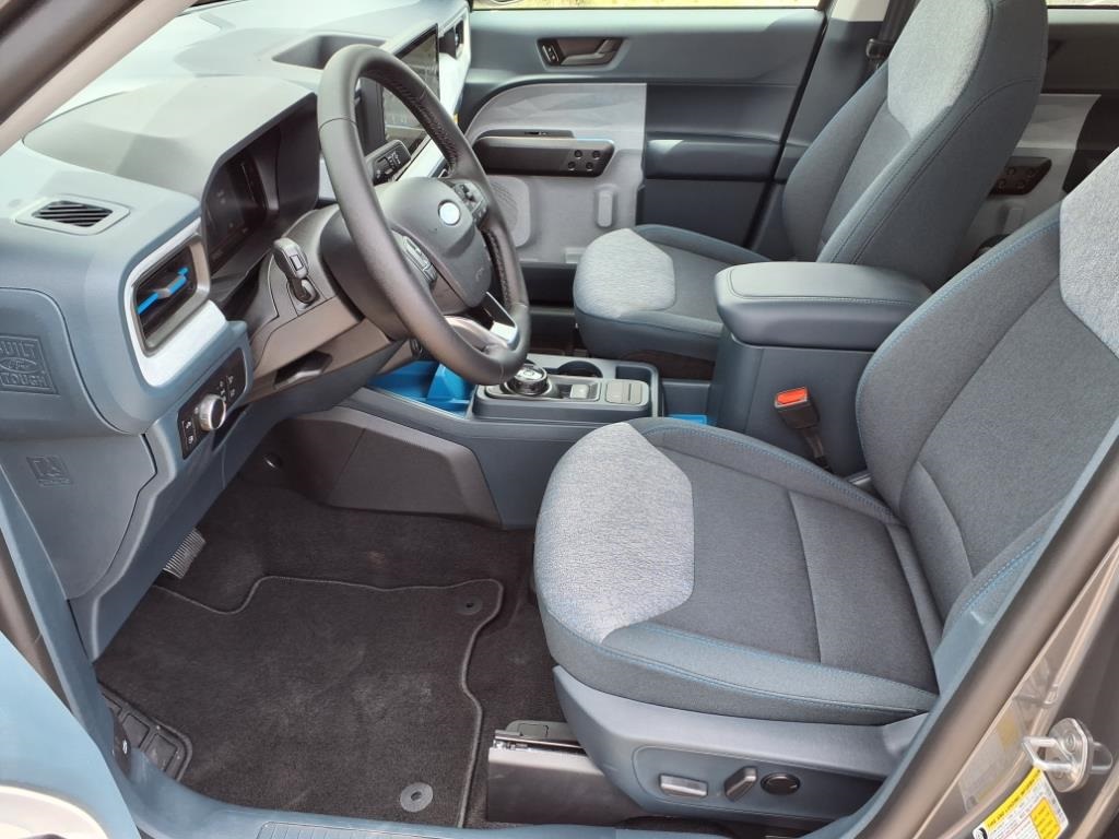 2025 Ford Maverick XLT photo 4