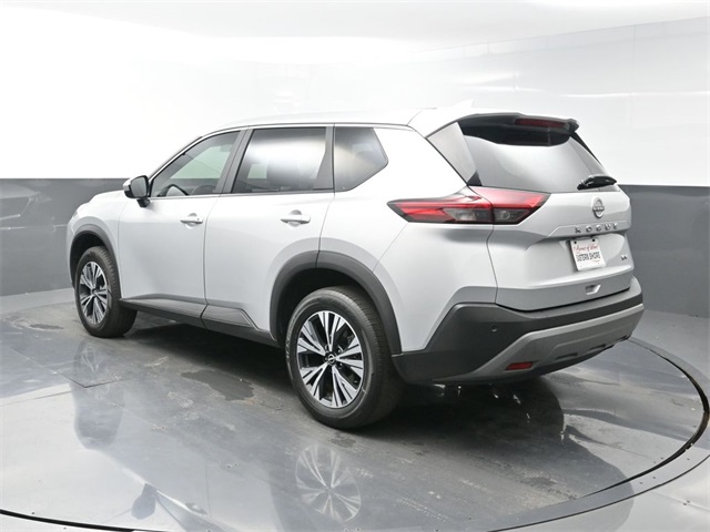 2023 Nissan Rogue SV photo 3