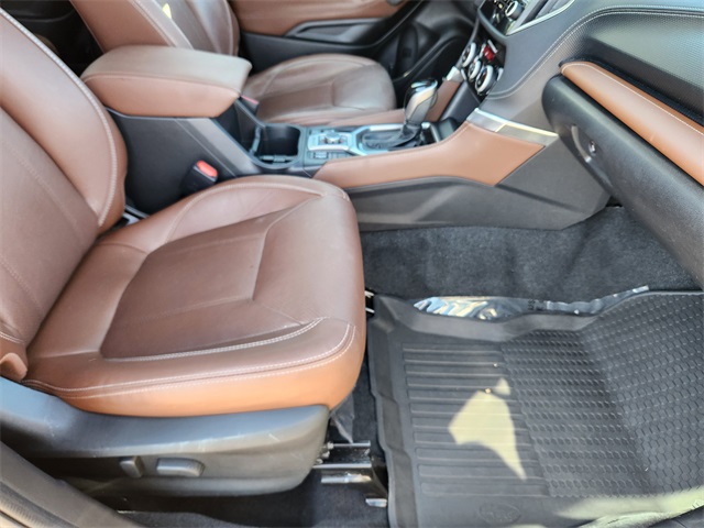 2020 Subaru Forester Touring photo 13