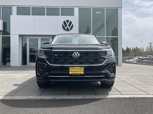 2025 Volkswagen Atlas SEL Premium R-Line photo 2