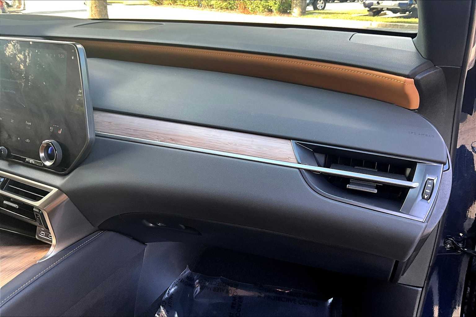 2023 Lexus RX Premium AWD photo 17