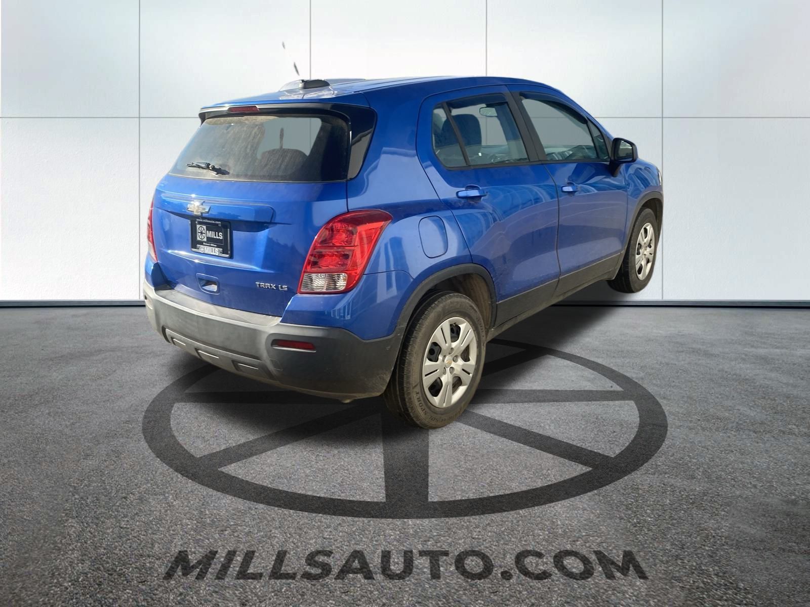 2016 Chevrolet Trax LS photo 3