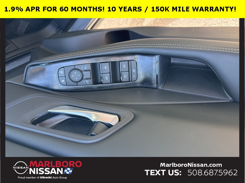 2026 Nissan Rogue SV photo 18