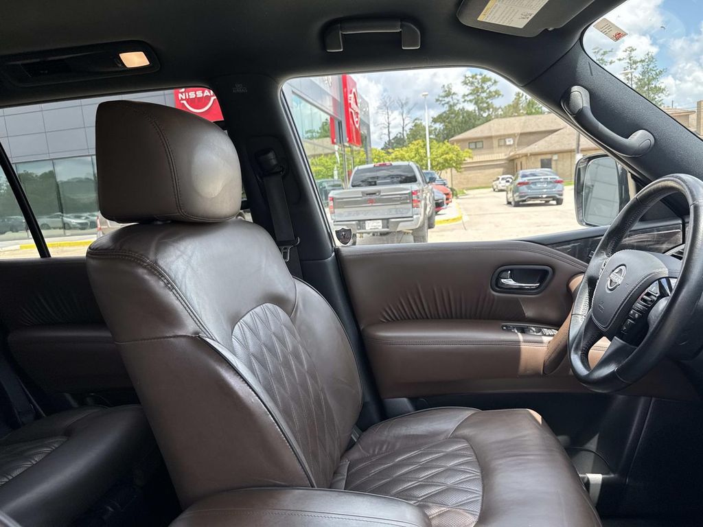 2022 Nissan Armada Platinum photo 8