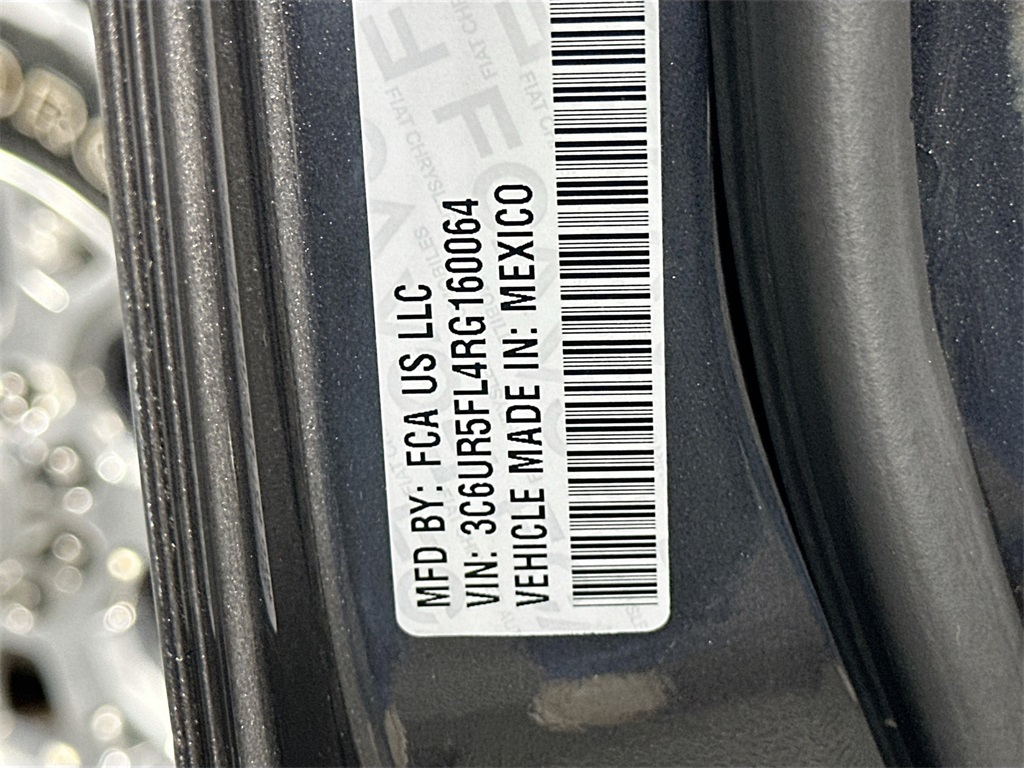 2024 Ram 2500 Laramie photo 30