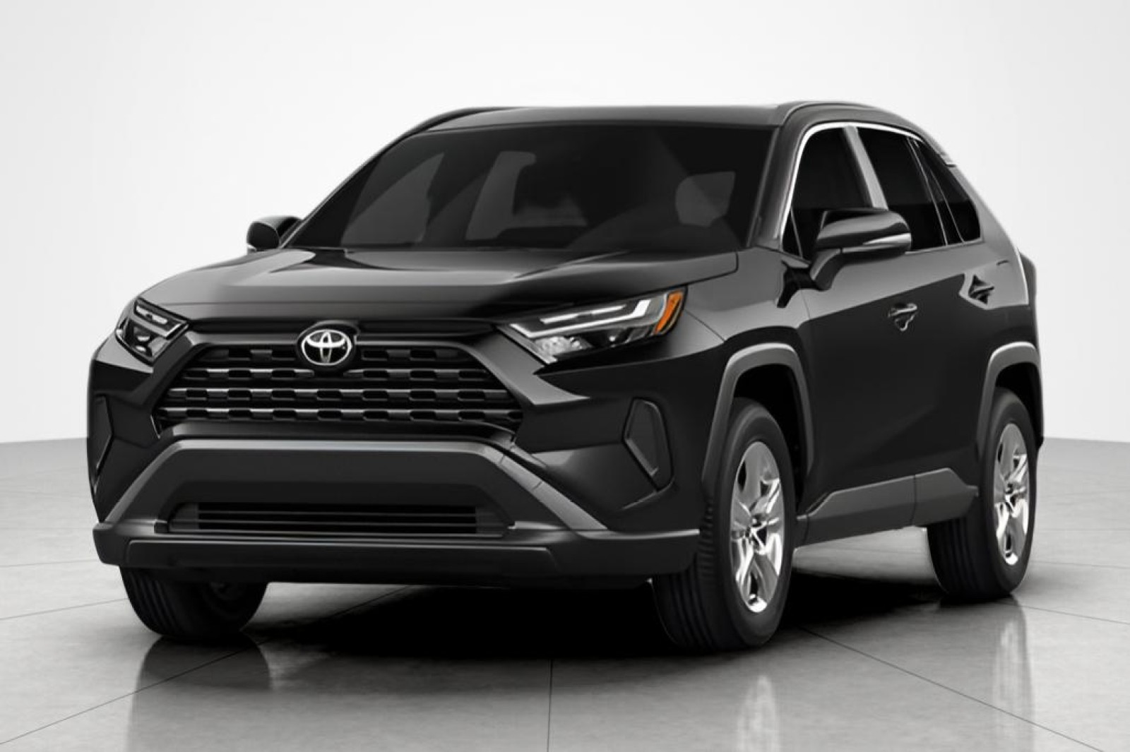 2025 Toyota RAV4 XLE's photo