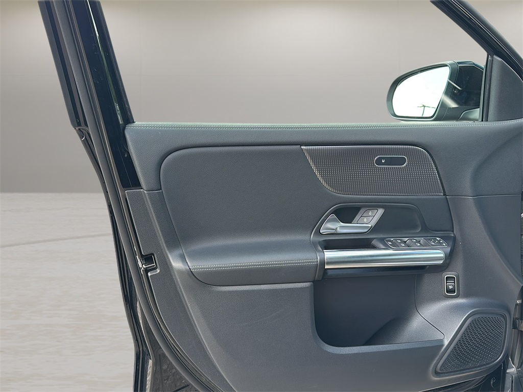 2022 Mercedes Benz GLA 250 4MATIC photo 25