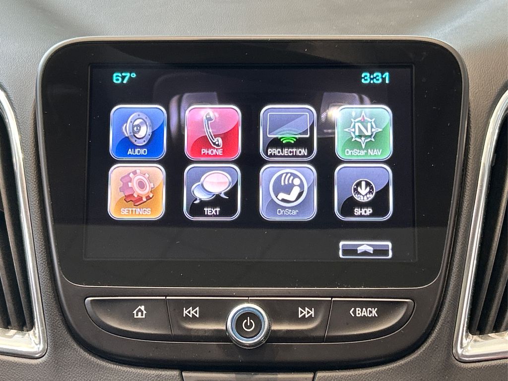 2017 Chevrolet Malibu 1LT photo 14