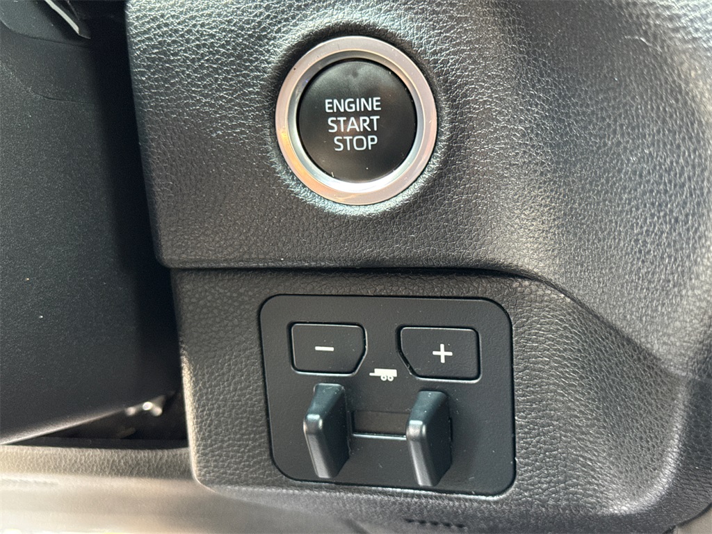 2022 Toyota Tundra SR5 photo 27
