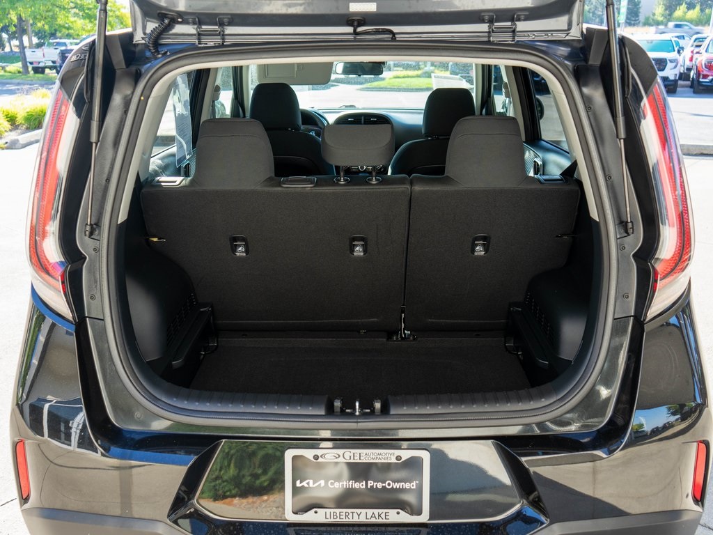 2023 Kia Soul LX photo 25