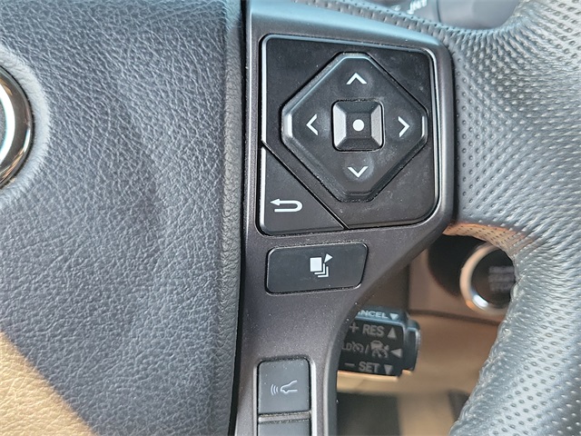 2022 Toyota Tacoma V6 photo 22