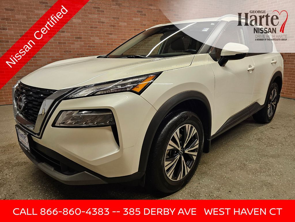 2022 Nissan Rogue SV photo 3