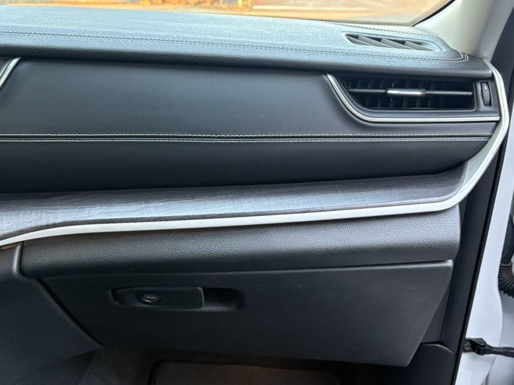 2022 Jeep Grand Cherokee Limited photo 32
